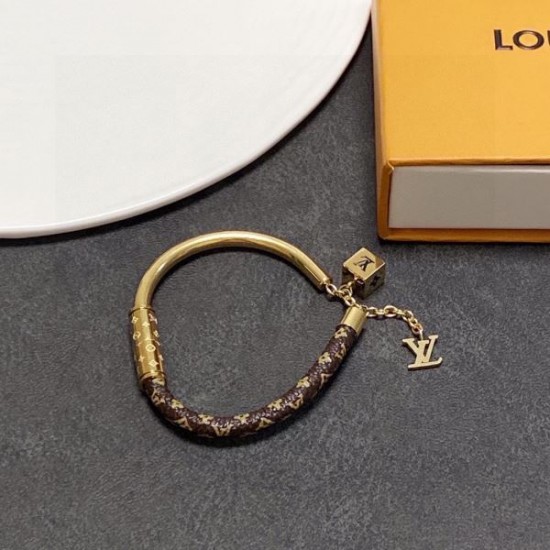 2025SS ブレスレット LOUIS VUITTON ルイヴィトン 圧倒的高級感の人気モデル