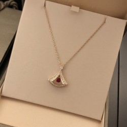 2025SS ネックレス BVLGARI ブルガリ 華やかデザインの大人ジュエリー
