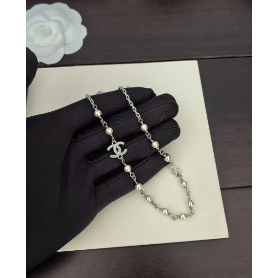 2025SS ネックレス CHANEL シャネル 高級感漂うトレンドレプリカジュエリー
