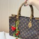 2025SS キーホルダー LOEWE ロエベ クリスマスギフトにも最適な上質アイテム