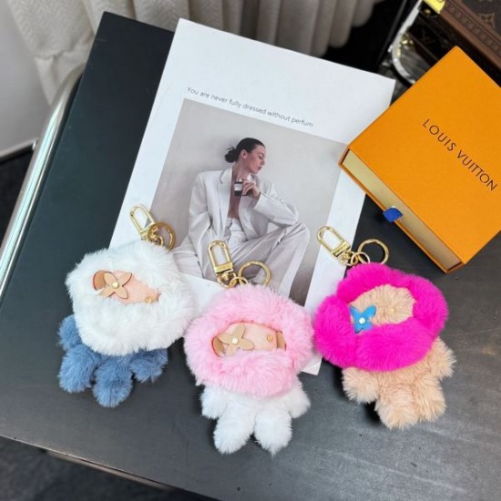 2025SS キーホルダー LOUIS VUITTON ルイヴィトン お洒落さん愛用率No.1の人気新作