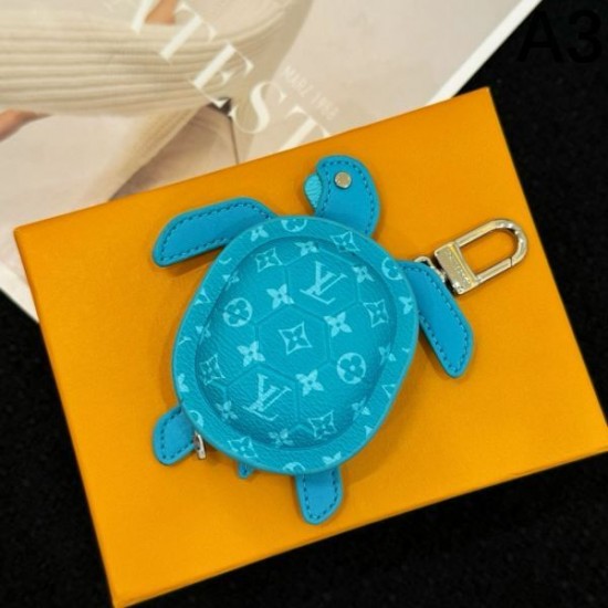 2025SS キーホルダー LOUIS VUITTON ルイヴィトン 存在感抜群！インパクト大の新作