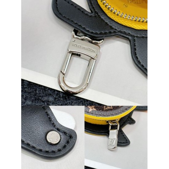 2025SS キーホルダー LOUIS VUITTON ルイヴィトン 春夏新作コレクションから登場