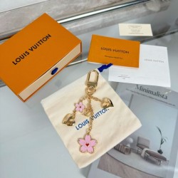 2025SS キーホルダー LOUIS VUITTON ルイヴィトン 絶大な人気を誇る春夏新作