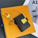 2025SS キーホルダー LOUIS VUITTON ルイヴィトン 今っぽい着こなしに決まる最旬スタイル