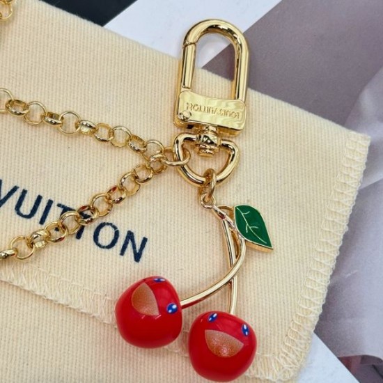 2025SS キーホルダー LOUIS VUITTON ルイヴィトン 海外限定先行セール 大注目アイテム
