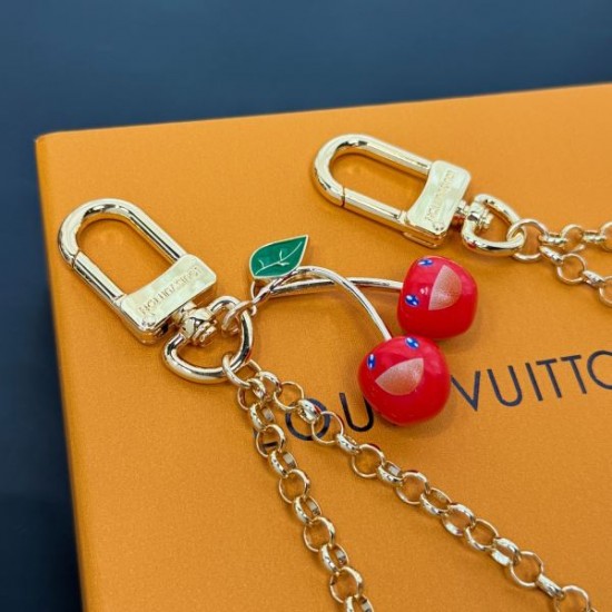 2025SS キーホルダー LOUIS VUITTON ルイヴィトン 海外限定先行セール 大注目アイテム