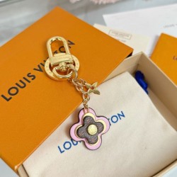 2025SS キーホルダー LOUIS VUITTON ルイヴィトン ファン殺到の夏季新作 早い者勝ち