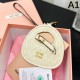 2025SS キーホルダー MIU MIU ミュウミュウ 夏に向けておすすめの上品デザイン