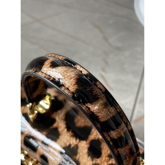 DOLCE＆GABBANA ドルチェ＆ガッバーナ 2025FW 新作 上品トートバッグ 人気 高級感モデル