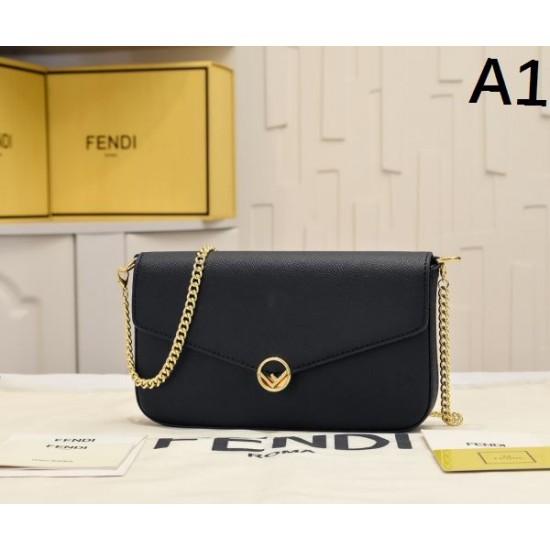 FENDI フェンデイ 2025FW 新作 上品ショルダーバッグ 高品質レプリカ 大容量 人気