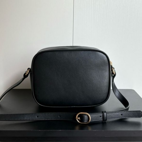 GUCCI グッチ 2025FW 新作 高品質ショルダーバッグ 人気 おしゃれ レディースバッグ
