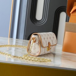 LOUIS VUITTON ルイヴィトン 2025FW 新作 大容量ショルダーバッグ 高品質レプリカ 通勤通学に最適