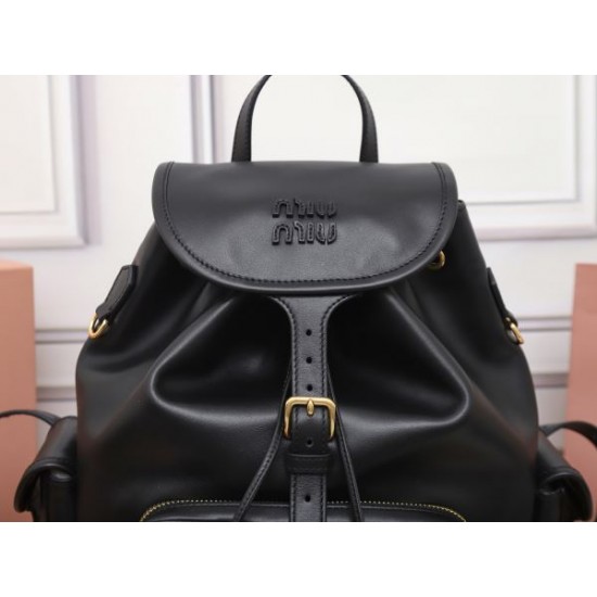 MIU MIU ミュウミュウ 2025FW 新作 高品質バックパック 大容量 おしゃれ 高級レプリカ