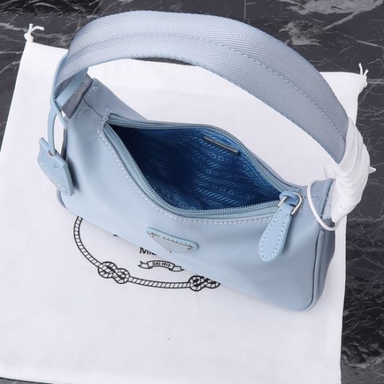 PRADA プラダ 2025FW 新作 高級感トートバッグ レディース 上品 人気モデル
