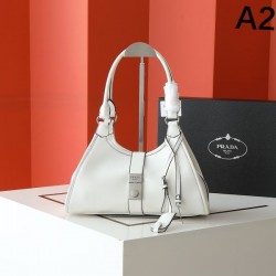 PRADA プラダ 2025FW 新作 上品トートバッグ 高級感漂う 人気アイテム