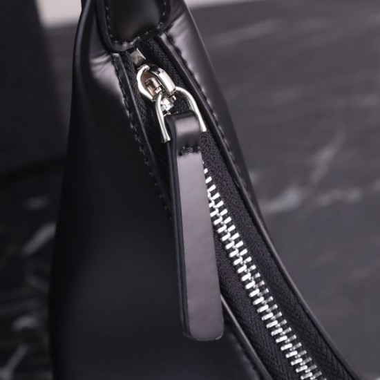 PRADA プラダ 2025FW 新作 大容量トートバッグ おしゃれ レディース 高品質モデル