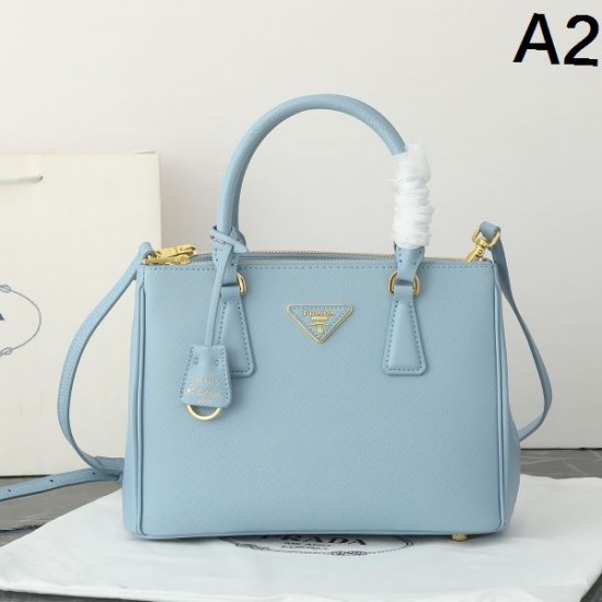 PRADA プラダ 2025FW 新作 人気トートバッグ 高級感 上品 おしゃれデザイン