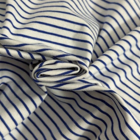 2025FW 長袖Tシャツ CELINE セリーヌ 新作トレンドコーデ お洒落な着こなし必見