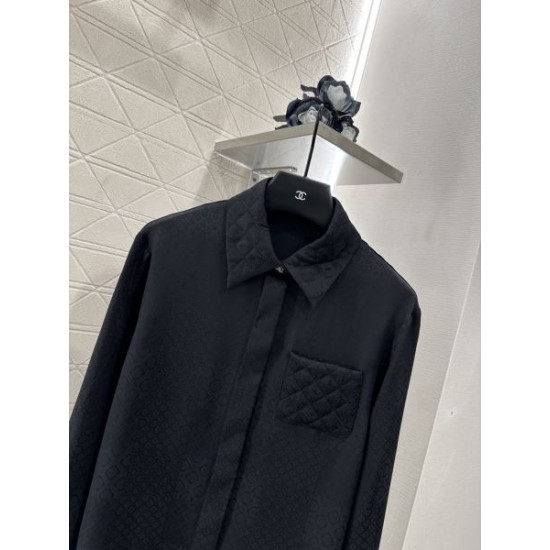 2025FW シャツ CHANEL シャネル カジュアルエレガント 今季注目の必須アイテム
