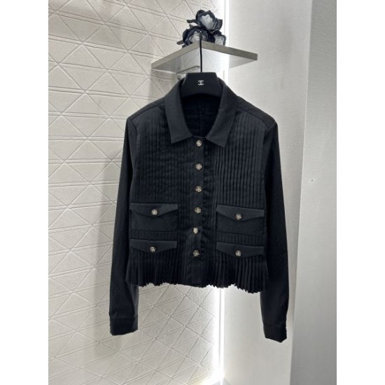 2025FW セットアップ CHANEL シャネル 高級感溢れる 最新ファッショントレンド