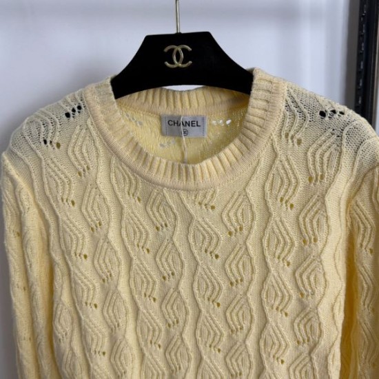 2025FW ニット CHANEL シャネル 新作カジュアルコーデ 上品で華やか