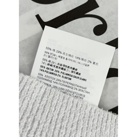 2025SS 半袖 MIU MIU ミュウミュウ 魅力あふれるトレンドスタイル