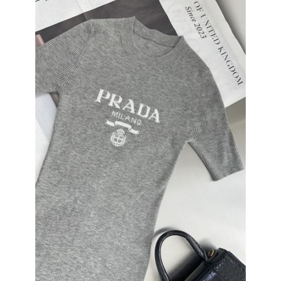 2025SS 半袖 PRADA プラダ 国内完売必至の注目新作