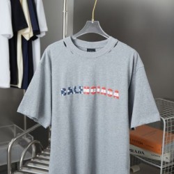 2025SS BALENCIAGA バレンシアガ 新作オーバーサイズ 半袖Tシャツ トレンド感満載ユニセックスデザイン