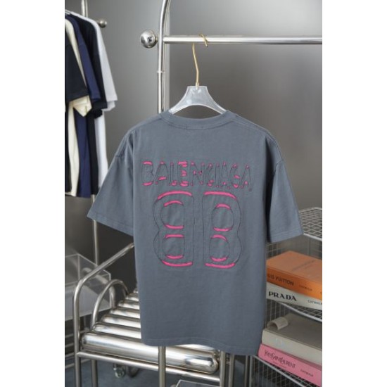 2025SS BALENCIAGA バレンシアガ トレンドロゴプリント 半袖Tシャツ モード系ユニセックスコーデ