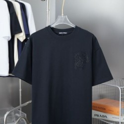 2025SS CHROME HEARTS クロムハーツ 重厚感あるデザイン 半袖Tシャツ 個性派おしゃれにおすすめ