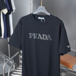 2025SS PRADA プラダ シンプルラグジュアリー 半袖Tシャツ 洗練された大人カジュアル