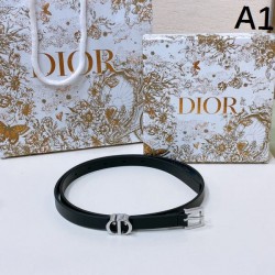 2025FW 定番 ベルト DIOR ディオール 素敵な秋の定番アイテム 高級感