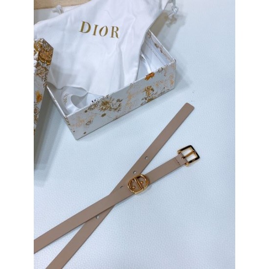 2025FW 定番 ベルト DIOR ディオール 素敵な秋の定番アイテム 高級感