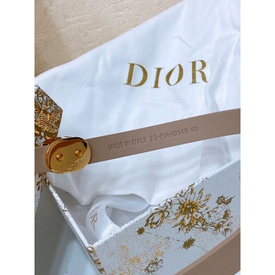 2025FW 定番 ベルト DIOR ディオール 素敵な秋の定番アイテム 高級感