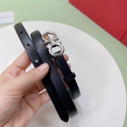 2025FW プレミアム ベルト FERRAGAMO サルヴァトーレ フェラガモ 今年らしく魅力的アップ 高級感