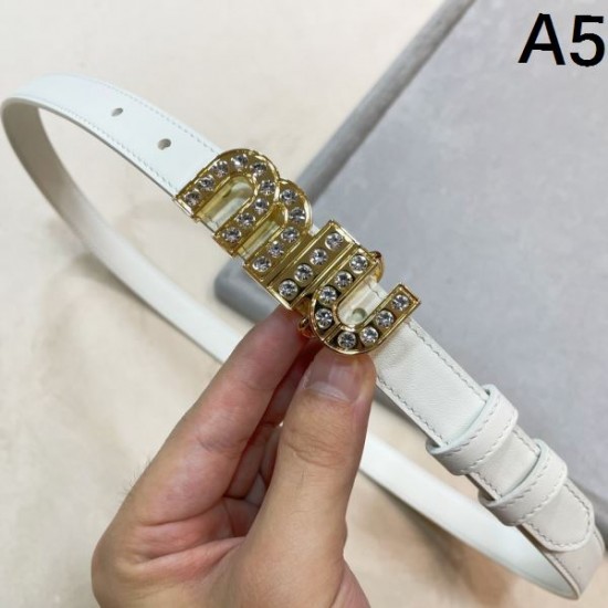 2025FW 美ライン ベルト MIU MIU ミュウミュウ 今期新作人気の美ライン 高級感