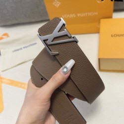 2025FW おしゃれ ベルト LOUIS VUITTON ルイヴィトン オシャレスタイルは今季も 高級感
