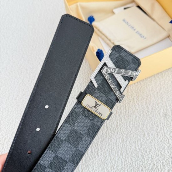 2025FW 海外 ベルト LOUIS VUITTON ルイヴィトン 海外セレブが注目アイテム 高級感