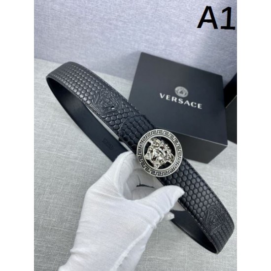 2025FW カジュアル ベルト VERSACE ヴェルサーチェ カジュアルな雰囲気があり 高級感