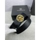2025FW カジュアル ベルト VERSACE ヴェルサーチェ カジュアルな雰囲気があり 高級感