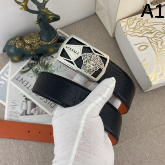 2025FW 注目 ベルト VERSACE ヴェルサーチェ 雑誌にも人気掲載アイテム 高級デザイン