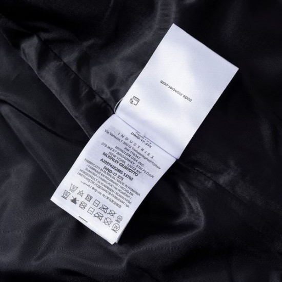 2025秋冬 ジャケット MONCLER モンクレール 大人の色気漂う秋冬新作