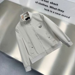 2025秋冬 ジャケット PRADA プラダ 心惹かれる秋冬人気スタイル