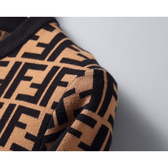 2025秋冬 セーター FENDI フェンディ 抜け感重視快適着心地モデル