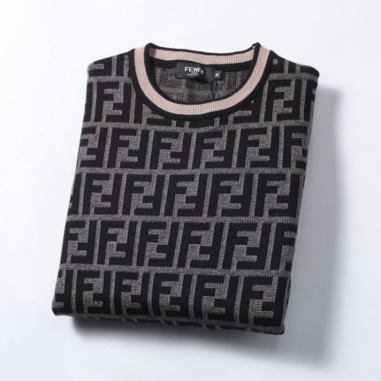 2025秋冬 セーター FENDI フェンディ 今年らしい着こなし完成モデル