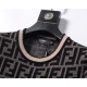 2025秋冬 セーター FENDI フェンディ 今年らしい着こなし完成モデル