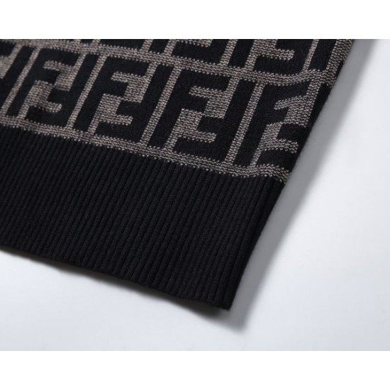 2025秋冬 セーター FENDI フェンディ 今年らしい着こなし完成モデル