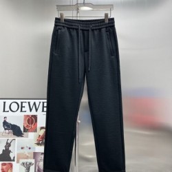2025秋冬 カジュアルパンツ FENDI フェンディ 秋のおしゃれ必須アイテム