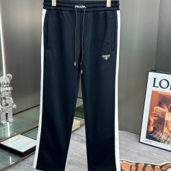 2025秋冬 カジュアルパンツ PRADA プラダ 今季必見 買い逃し注意アイテム